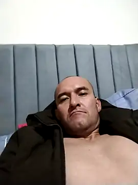 Snapshot of Jjosefast1 chatting on 12/15/25, 05:34 Jjosefast1 online show from 12/15/25, 05:34