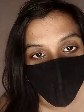 Snapshot of your-Mia07 chatting on 12/05/25, 04:25 your-Mia07 online show from 12/05/25, 04:25