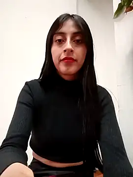 Im Kloe online show from 12/15/25, 08:02