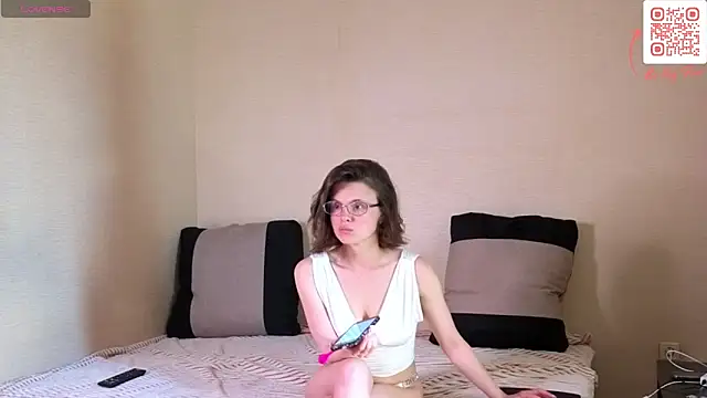 AlexaLurexx online show from 05/21/26, 11:50