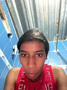 Snapshot of KattyAndDorian chatting on 12/04/25, 01:15 KattyAndDorian online show from 12/04/25, 01:15