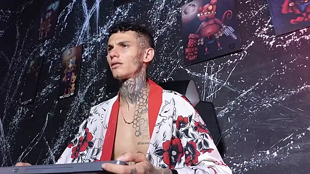 Paulo 527 online show from 04/05/26, 04:53