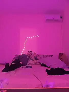 w1cked couple online show from 04/14/26, 11:00