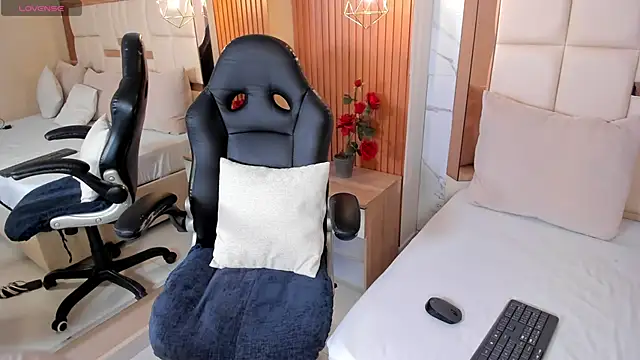 samantha quinnn online show from 01/08/26, 04:04