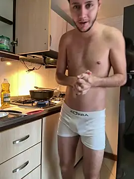 Snapshot of RicoValen chatting on 02/27/26, 10:10 RicoValen online show from 02/27/26, 10:10