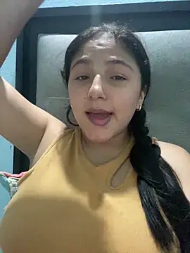 Emily milk 1 online show from 04/16/26, 03:07