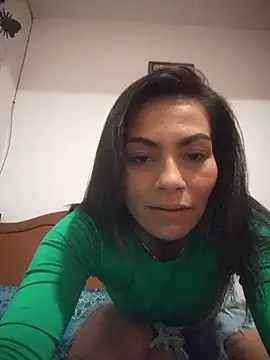 Snapshot of leidhy chatting on 11/27/25, 03:41 leidhy online show from 11/27/25, 03:41