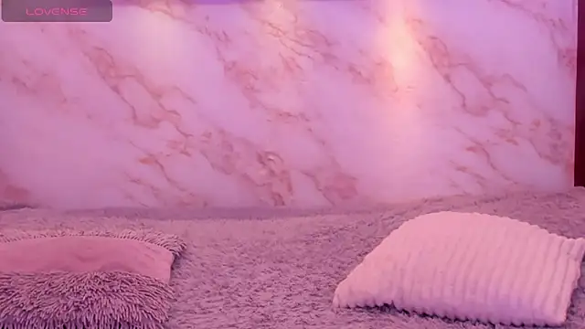 Dakota ferreti  online show from 03/29/26, 09:15