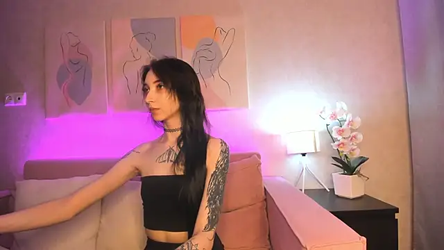 Ellen Hops online show from 03/29/26, 09:09