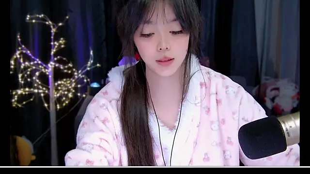 Guoguo 1 online show from 11/29/25, 08:06