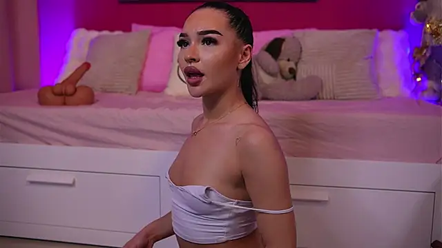 sashalorenzz online show from 12/21/25, 09:38