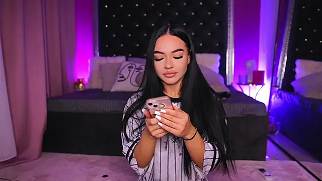 sashalorenzz online show from 01/14/26, 04:51