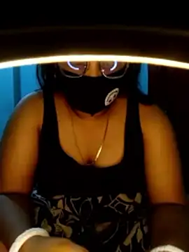 priya2098 online show from 06/30/26, 06:31