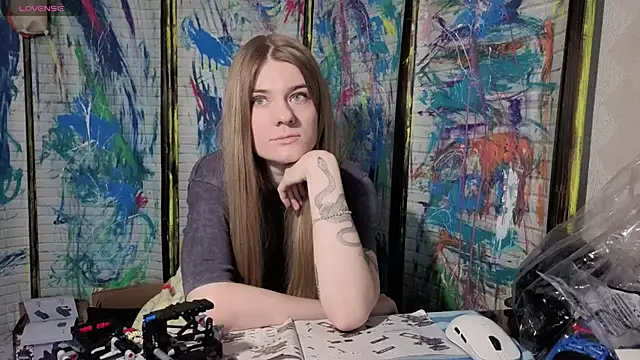 Adell Love online show from 06/03/26, 11:57