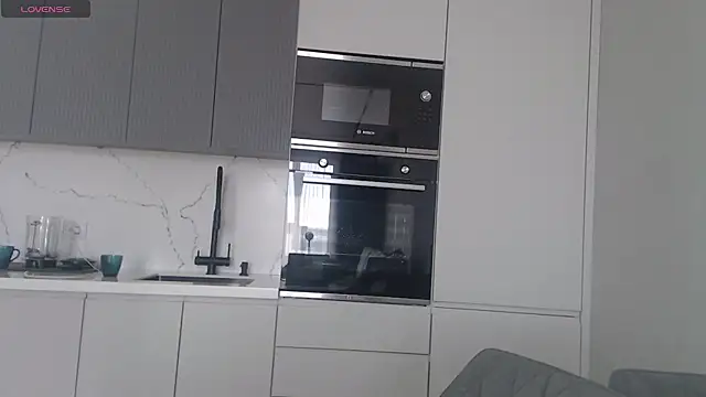 Snapshot of Miss_KissKiss7 chatting on 02/20/26, 07:21 Miss KissKiss7 online show from 02/20/26, 07:21