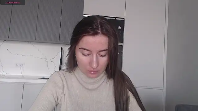 Snapshot of Miss_KissKiss7 chatting on 02/21/26, 06:14 Miss KissKiss7 online show from 02/21/26, 06:14