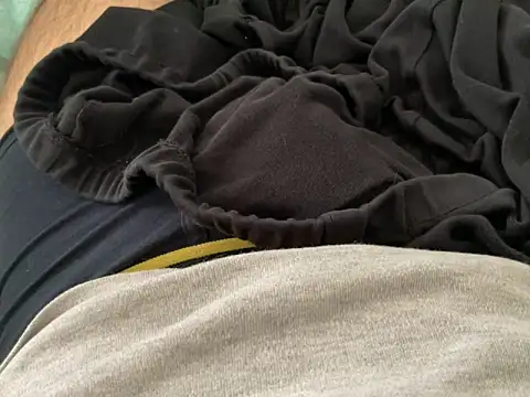 erdestruttor18 online show from 03/02/26, 03:19