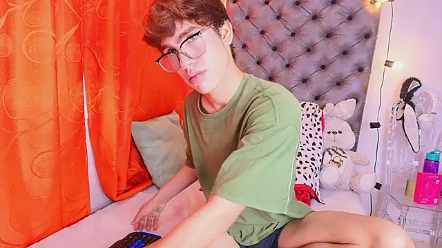 Jacobelord online show from 02/19/26, 01:29