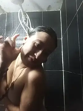 AlissaMonroe0711 online show from 05/15/26, 07:21