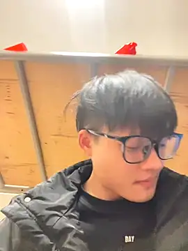 Snapshot of Colby-678 chatting on 12/01/25, 11:59 Colby-678 online show from 12/01/25, 11:59