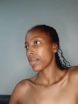 MsParisSmith online show from 03/06/26, 09:00