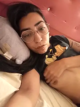 Yani-14 online show from 03/21/26, 11:41