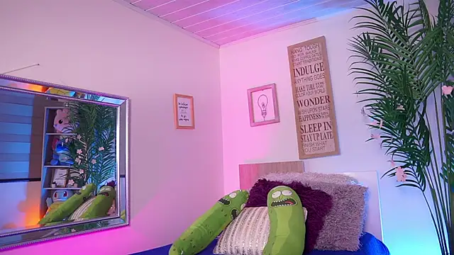 dakotaa 01 online show from 04/20/26, 03:15