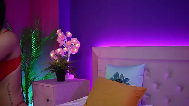 SophieVenus online show from 12/22/25, 07:22