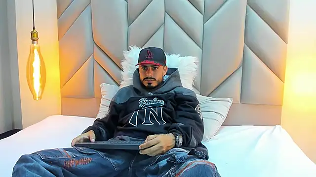 MatthewCullen online show from 02/10/26, 05:22