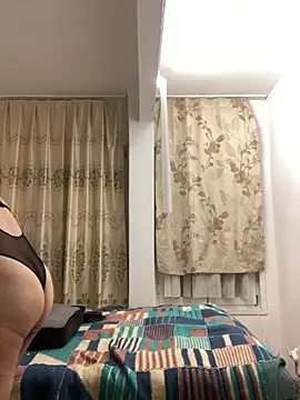 Snapshot of seksialev chatting on 12/14/25, 01:11 seksialev online show from 12/14/25, 01:11