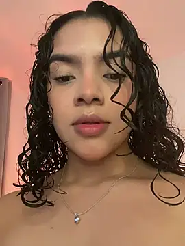 fluffycurls online show from 02/20/26, 11:32