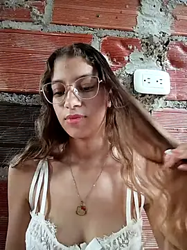 Vanneskk online show from 02/04/26, 07:42