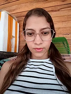 Vanneskk online show from 02/10/26, 07:40