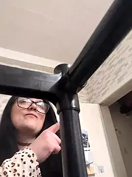 Hot ScotchXX online show from 12/22/25, 08:50