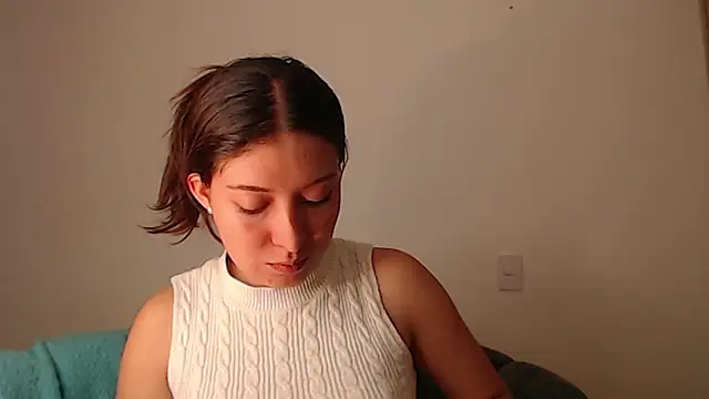 -Ivonny- online show from 11/28/25, 10:12