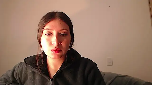 -Ivonny- online show from 12/02/25, 11:00