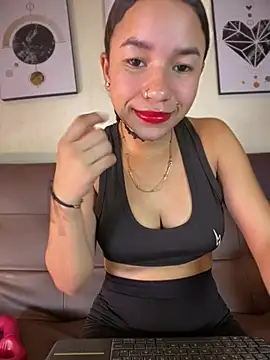 ZoeyFierce online show from 02/13/26, 01:07