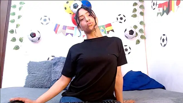 MarillynMorgan online show from 07/11/26, 02:53