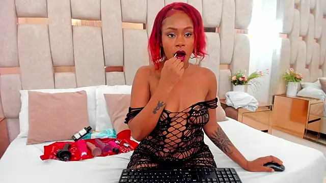 katty withe online show from 12/01/25, 09:53