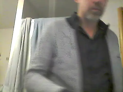 Snapshot of lorisaux chatting on 02/20/26, 08:20 lorisaux online show from 02/20/26, 08:20