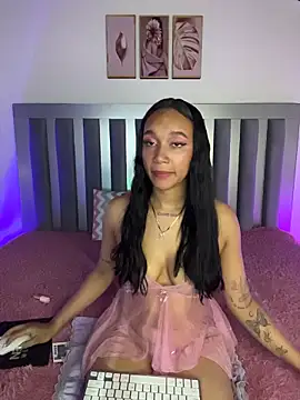 coraline vera online show from 05/13/26, 07:55