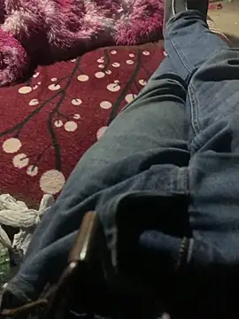 Snapshot of rectaluis7 chatting on 12/02/25, 04:40 rectaluis7 online show from 12/02/25, 04:40