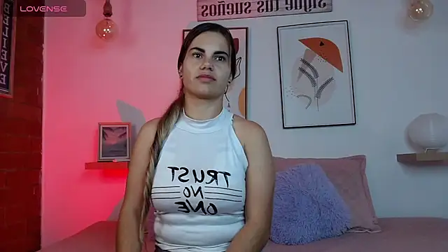 yeimi eclipse online show from 11/30/25, 02:59