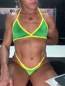 Snapshot of sexymusclegoddess chatting on 05/14/26, 01:23 sexymusclegoddess online show from 05/14/26, 01:23