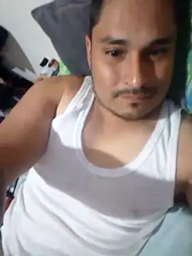 cristian112090 online show from 02/07/26, 04:54