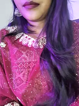 Snapshot of Muskan4156 chatting on 12/18/25, 05:30 Muskan4156 online show from 12/18/25, 05:30