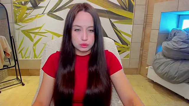 Snapshot of Carolina-sky chatting on 06/26/26, 01:21 Carolina-sky online show from 06/26/26, 01:21