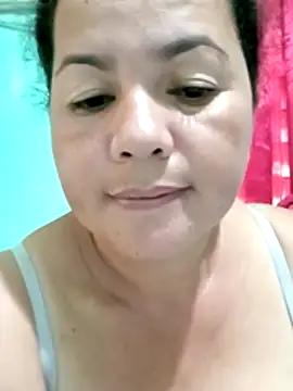 Snapshot of Hottie_lauren05 chatting on 12/02/25, 07:47 Hottie lauren05 online show from 12/02/25, 07:47