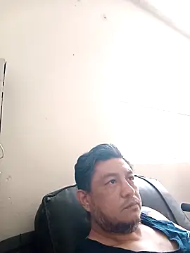 Snapshot of Senor420 chatting on 11/28/25, 05:15 Senor420 online show from 11/28/25, 05:15