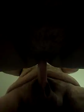 Snapshot of ParejaCogiendoMx chatting on 12/15/25, 01:54 ParejaCogiendoMx online show from 12/15/25, 01:54